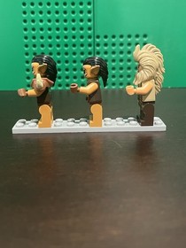 LEGO 79011 the Hobbit Dol Guldur Ambush Minifigures Beorn And Gundabad Orcs