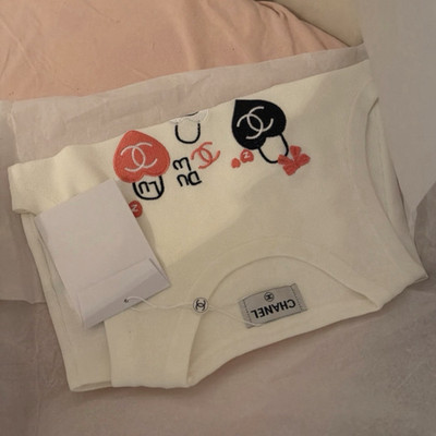 CHANEL Damen Trägershirt weiß Gr. M ärmellos Rundhals Logo breite Träger