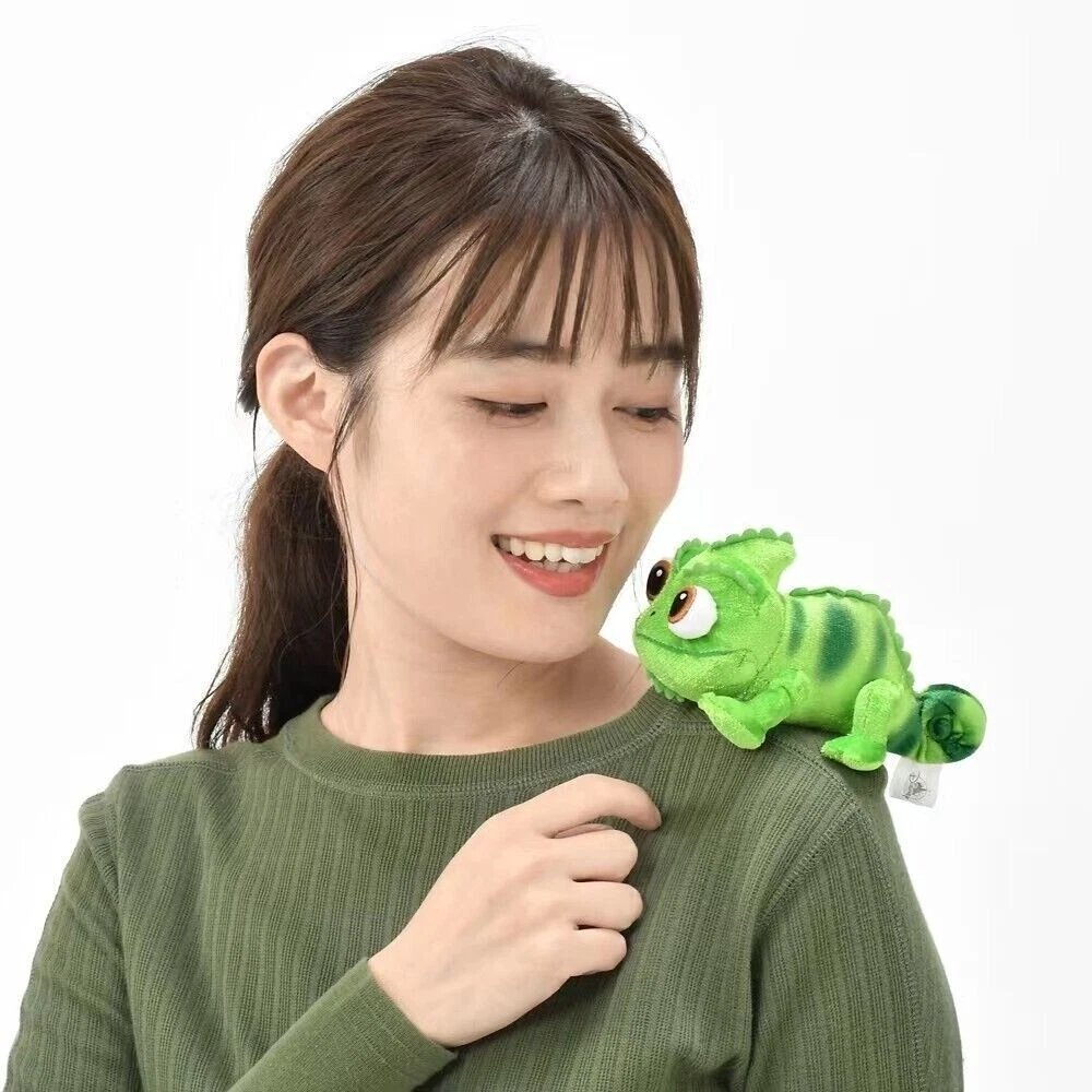 Peluche pascal sales disney