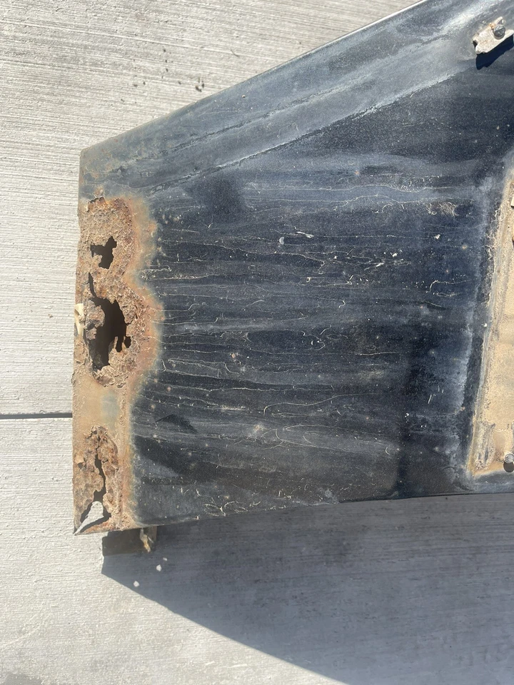 Guardabarros delantero Dodge Diplomat Chrysler Lebaron 1977-1979 lado izquierdo Foto 2 de 4