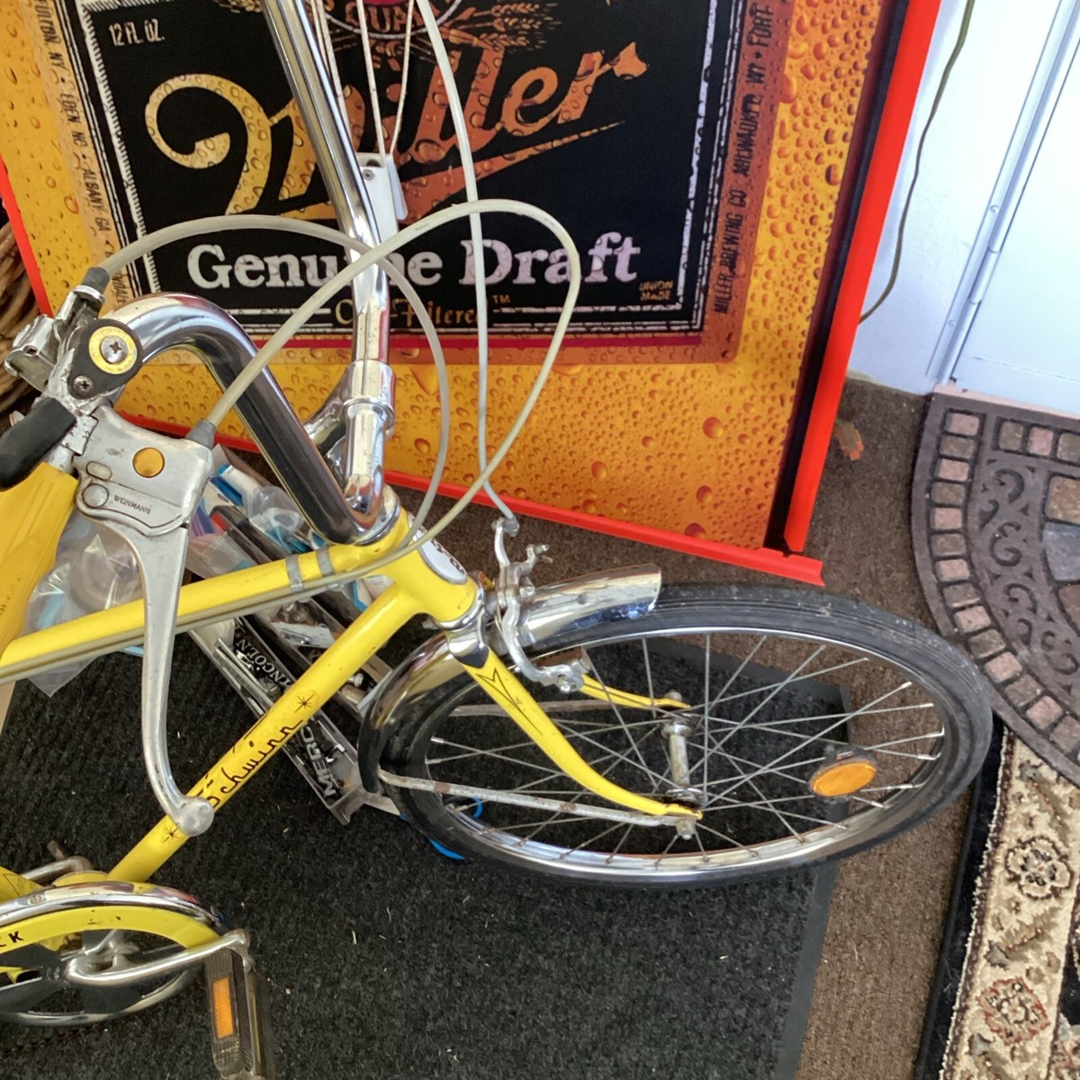 Vintage Schwinn Muscle bike Banana Seat Bike Lemon Yellow