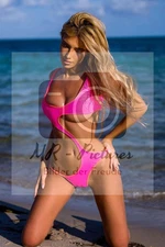 No. 20423 - erotic pin up photo in glossy quality - size 10x15 cm