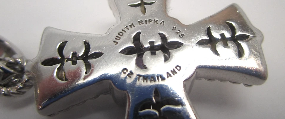 Colgante Judith Ripka Plata de Ley Cruz Madreperla y Amatista COMO NUEVO Foto 4 de 4