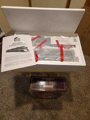 MTH Rail King MT - 2125 - LP EMD DIESEL AA Set Chesapeake & Ohio 3 Rail Proto 