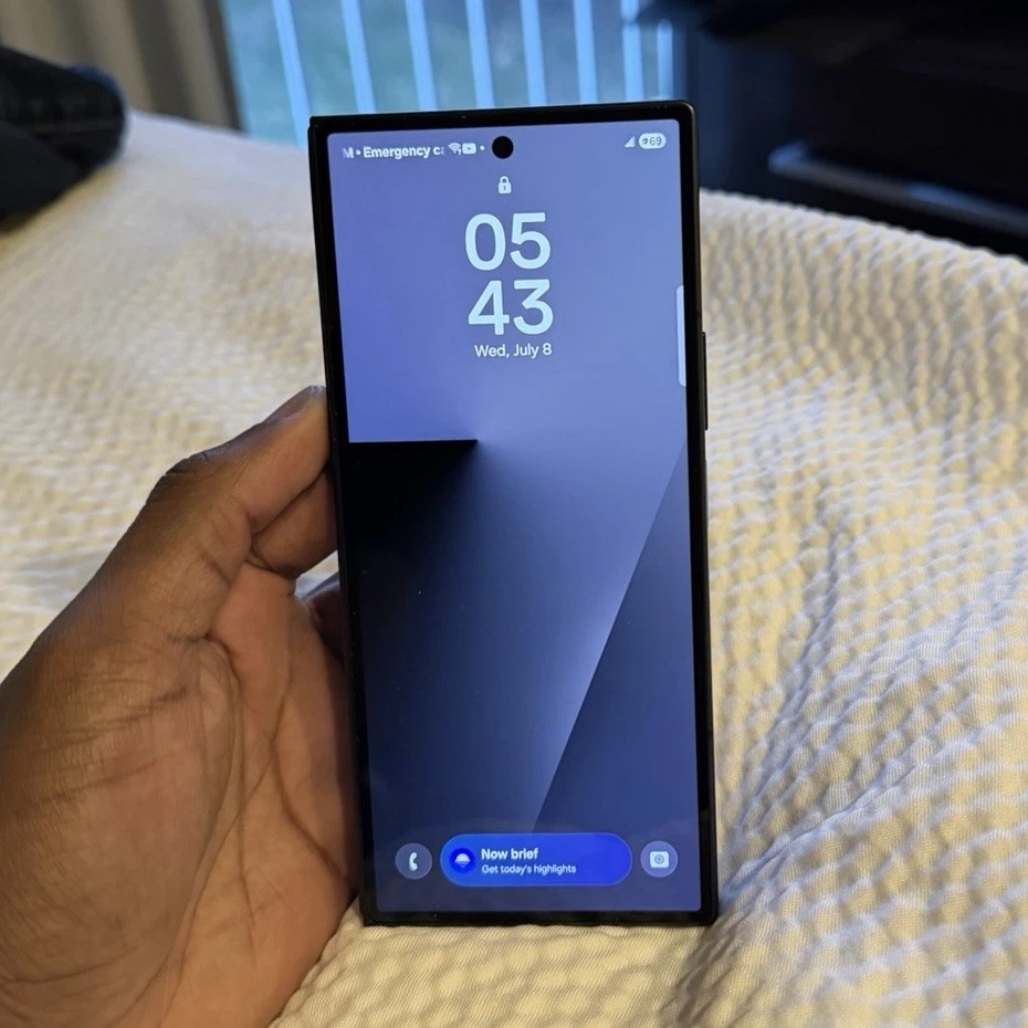 Samsung Galaxy Fold Unlocked for Sale | Shop New & Used Cell