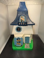 1976 Hasbro Weebles Haunted House