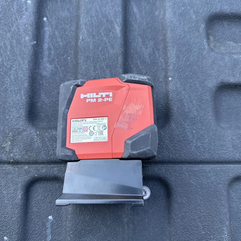 Hilti PM 2-PE Point Red Beam con estuche Foto 4 de 4