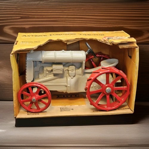 Vintage ERTL Antique Fordson Tractor Diecast/Metal #804 with Original Box