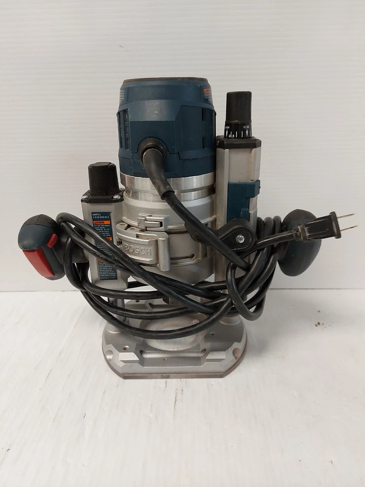 (N88724-2) Bosch MR223EUS Router - Image 3 of 4