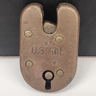 Vtg US Mail Post Office Metal Lock No Key