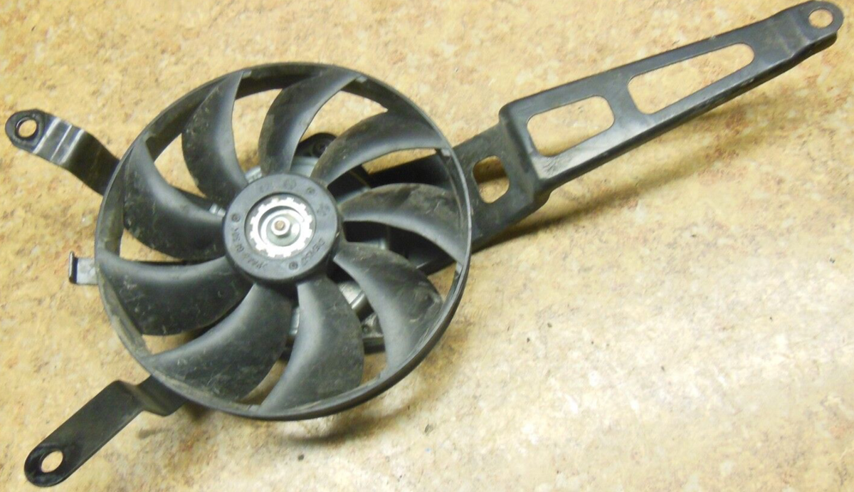 2008 Kawasaki ZX1000 ZX 1000 ZX10R Ninja Electric Cooling Fan