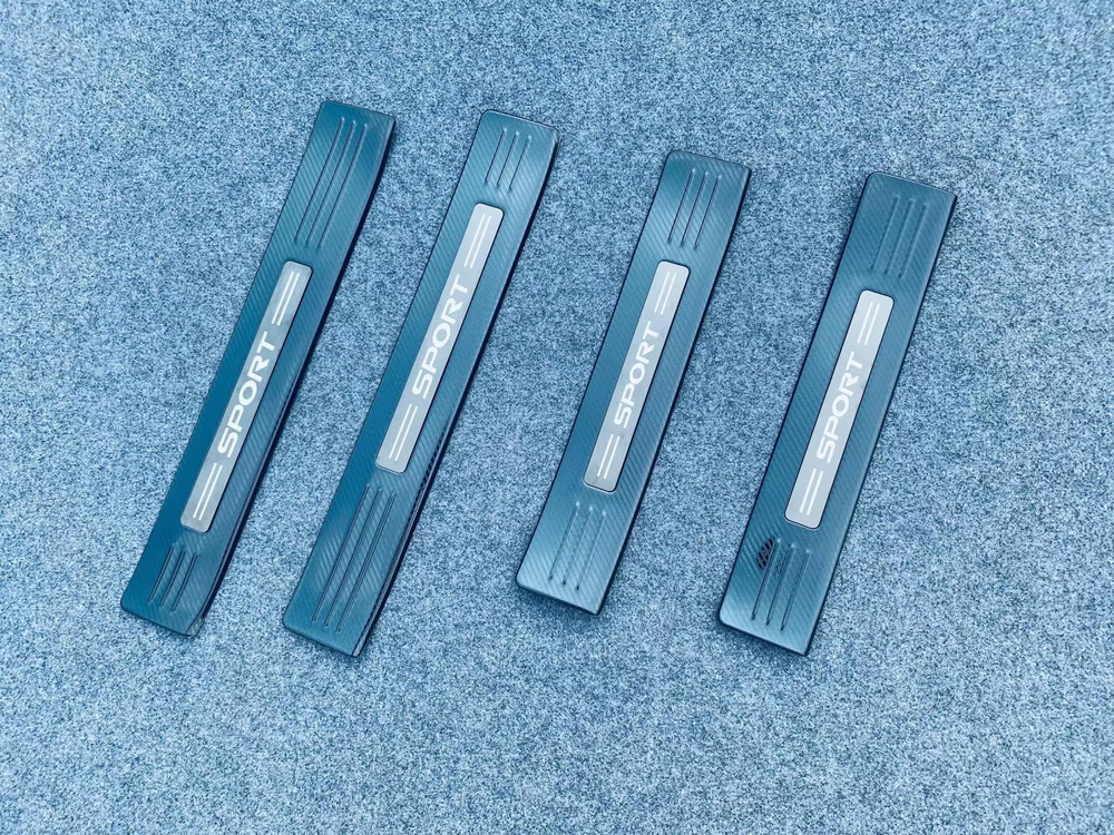 For Toyota Kluger Car Accessories Door Sill Trim Protector Scuff Plate 2021