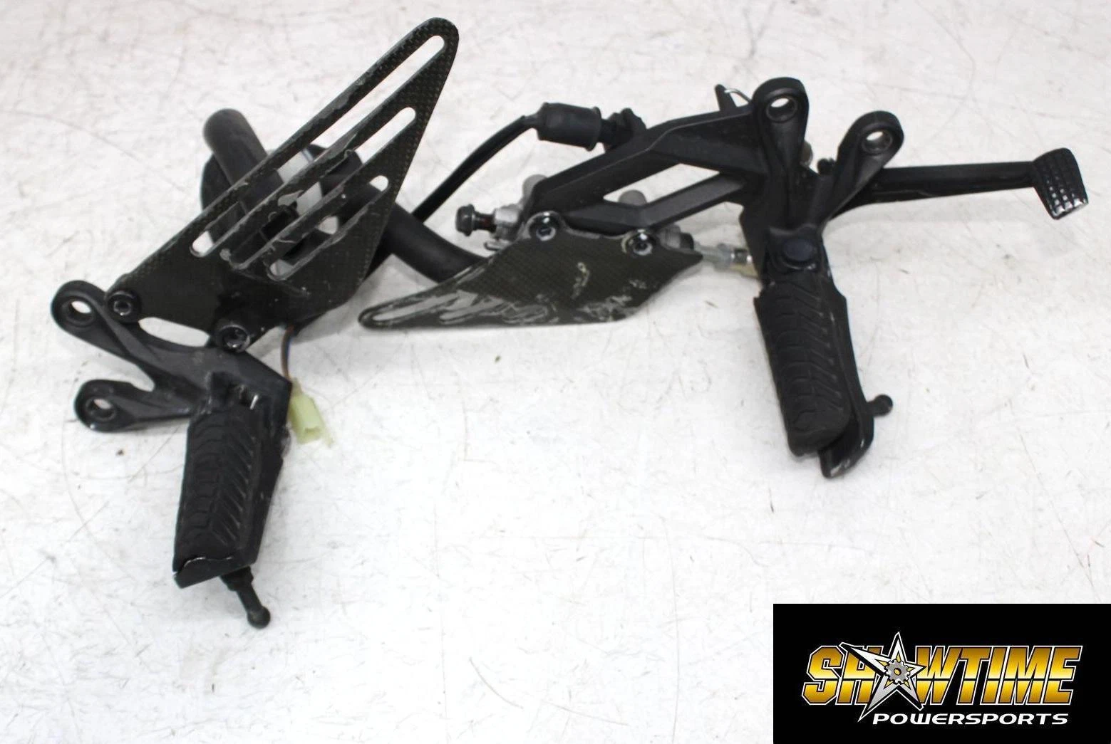 myagibepiページ 12-25 KAWASAKI NINJA ZX14R ZX14 RIGHT LEFT REARSETS REAR SET