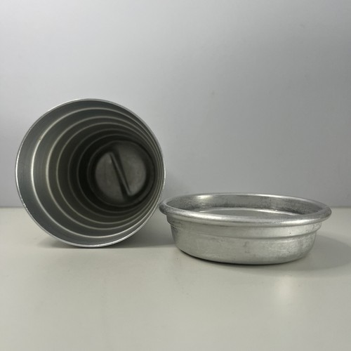 A Vintage Australian Waratah Products Aluminium Art Deco Style Cocktail Shaker - Picture 8 of 9