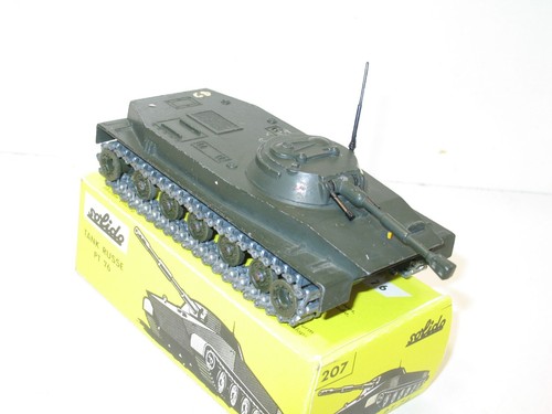 Solido, Char Russian PT 76 Military Version Of 1969 'A 5 Pebble Riveted - Picture 3 of 6