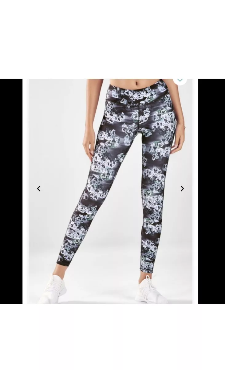 NWT Fabletics Floral Salar Printed Powerform Leggings Size Small