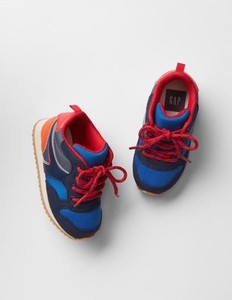 infants size 8 trainers