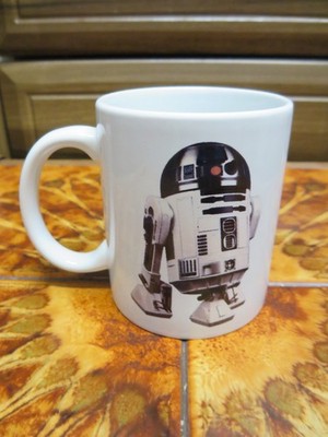 Star Wars R2-D2 Tasse, Lucasfilm Ltd. 2021.   4 Zoll hoch