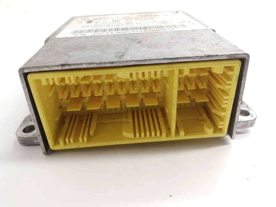 Centralina airbag MERCEDES-BENZ C T-Model S204 A2049012604 3.00 17204270 - Immagine 3 di 4