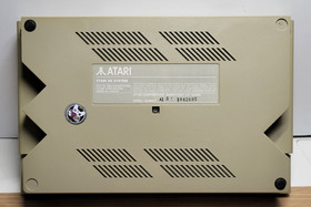 Atari XE System Console Manual & Power Supply CIB (Powers on, Displays)