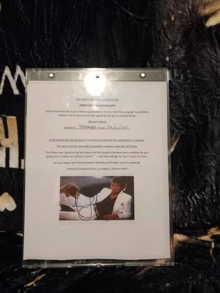 MICHAEL JACKSON AUTOGRAPH 2009 - Image 3 of 3