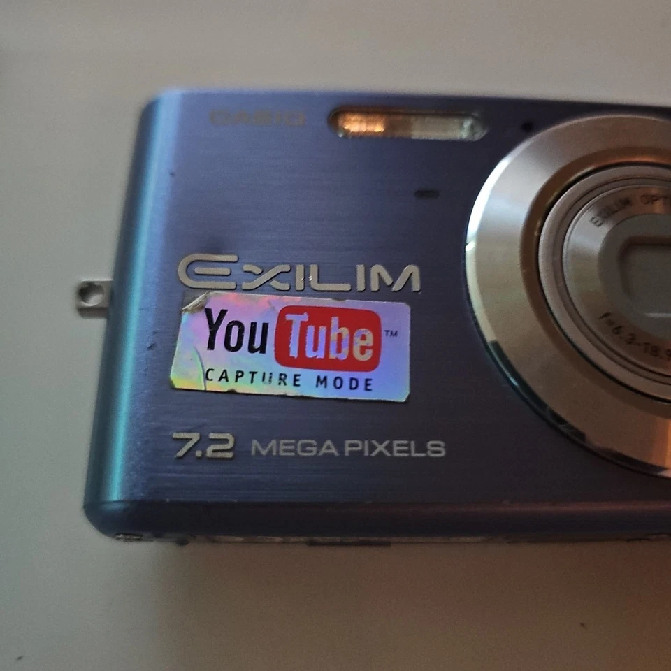 Digitalkamera Casio Exilim EX-Z77 Blau Digitalkamera Geprüft Abkantung Verkratzt - Bild 2 von 4