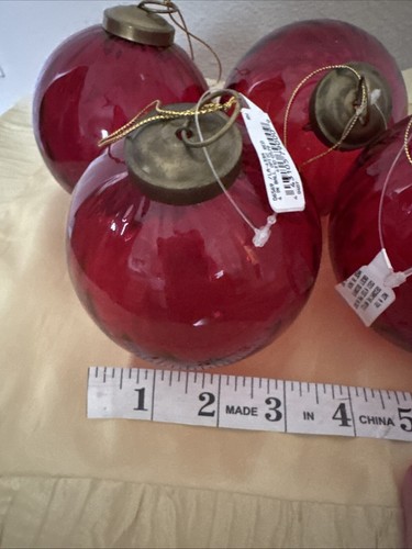 restoration hardware christmas Ornaments (4) Red Glass NWT Vtg 2007 Optic - Picture 15 of 16