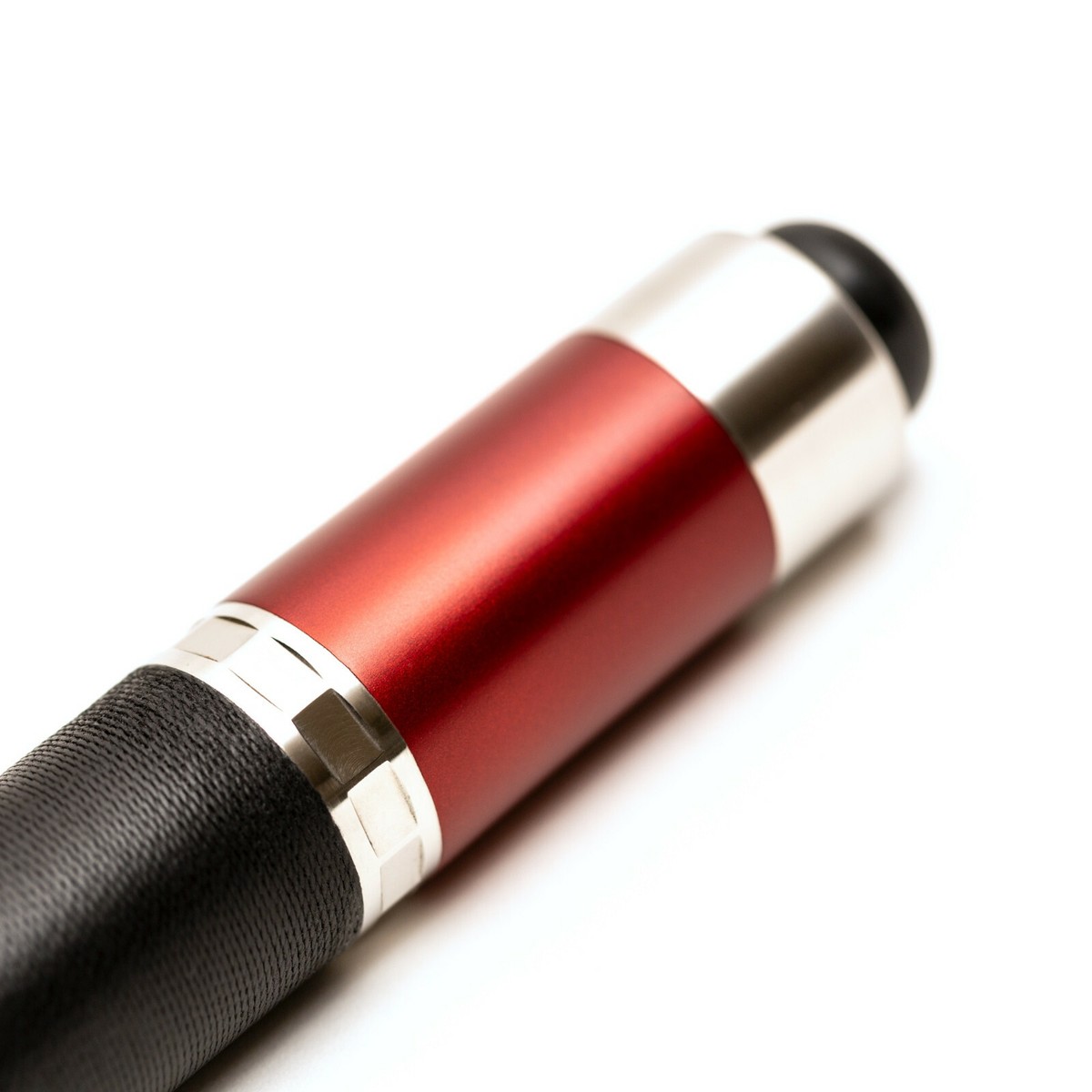 New Cuetec Cynergy SVB 95-133DE - Ruby Red Cue - DAKOTA