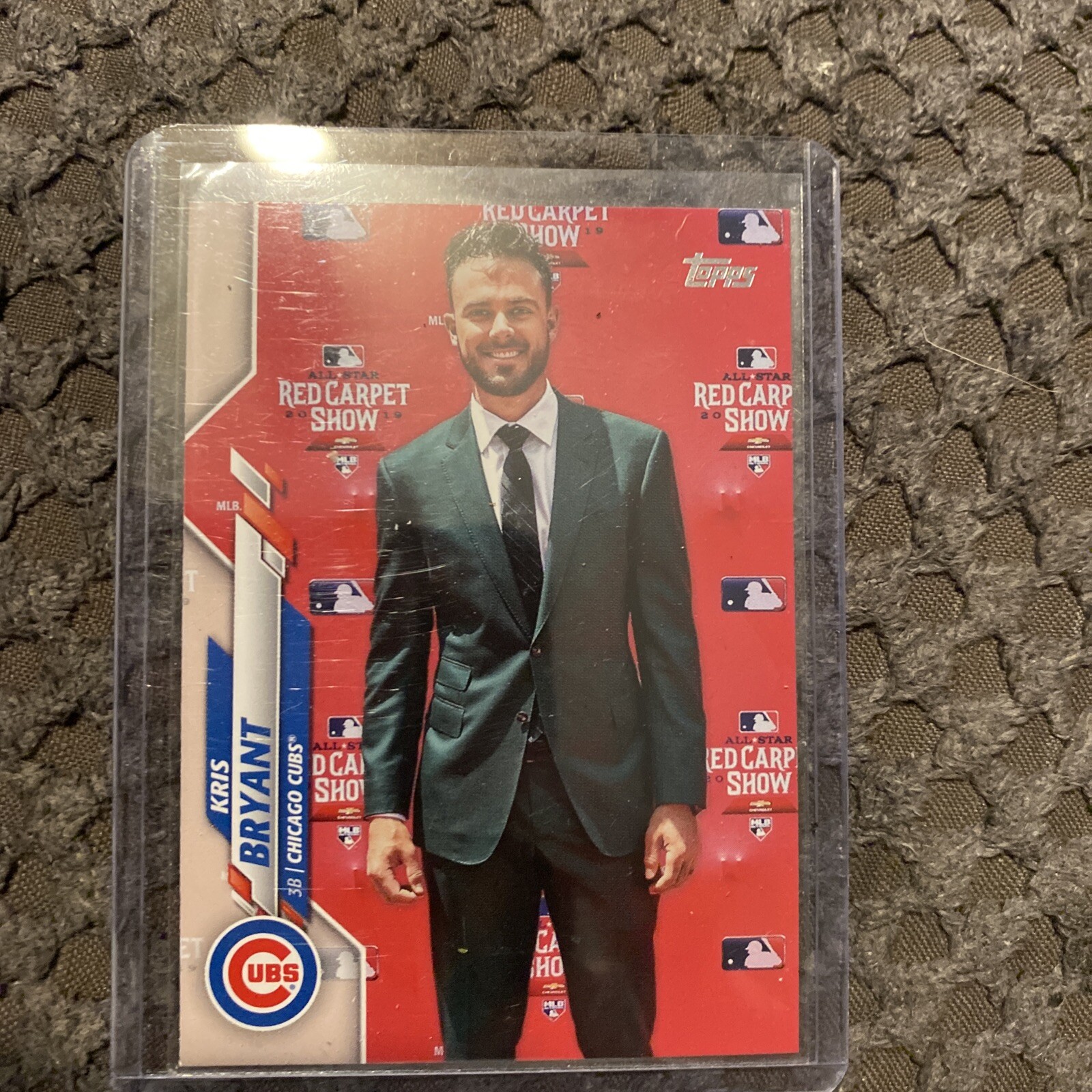 2020 Topps Update Kris Bryant #U-42 SP Photo Variation Cubs