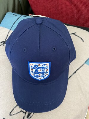 England Football Team Three Lions Licensed Kid's 10-13 Years - Main Image