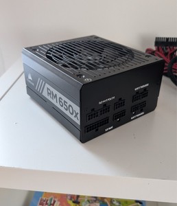 Corsair RM650X 80 PLUS Gold 650W PC Netzteil