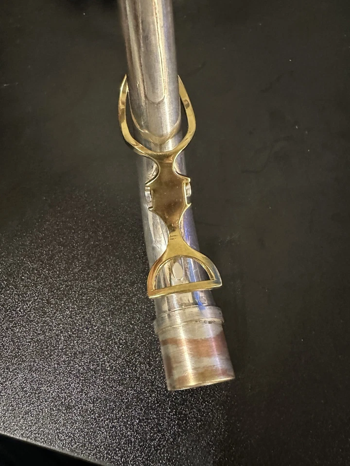 Cuello de saxofón alto Yanagisawa plateado Foto 4 de 4