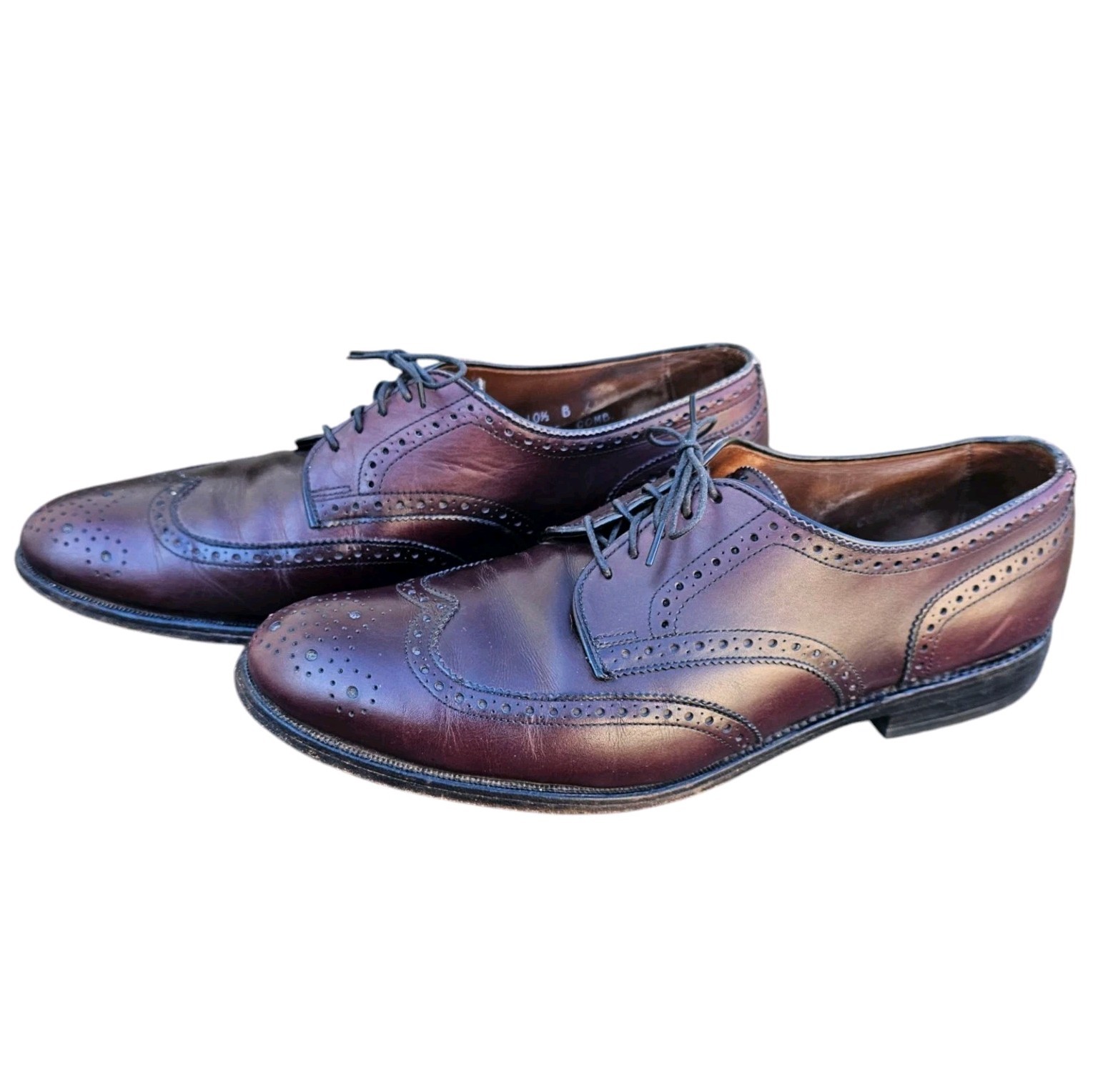 Allen Edmonds Concord 10.5 B Burgandy Leather Oxford Wingtip  display picture 1
