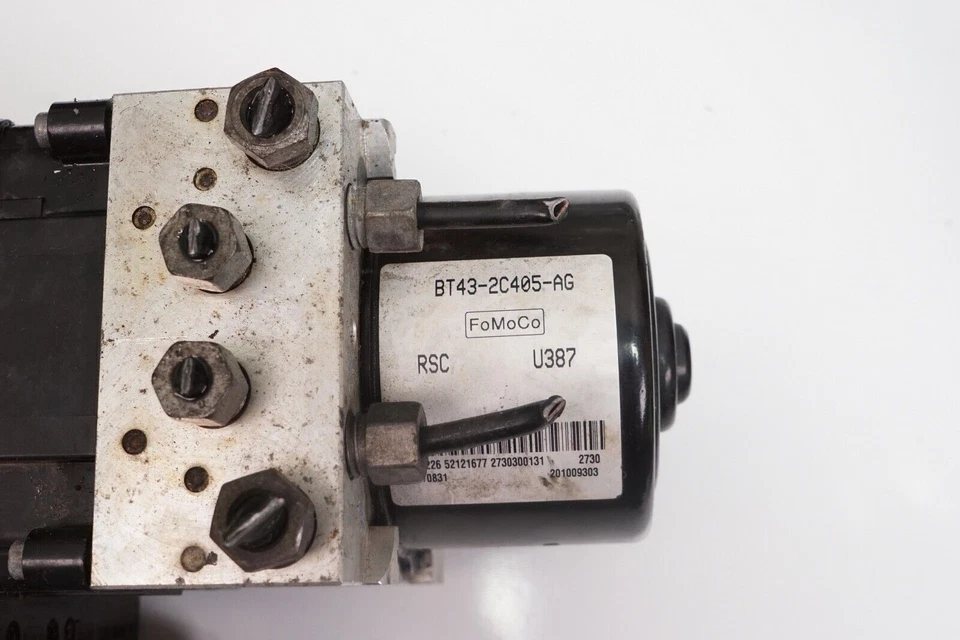 FORD EDGE LINCOLN MKX ABS Pump Module VSA Modulator Valve OEM 2011 - 2015 - Image 3 of 4