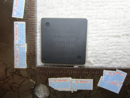 1x Used MNB64778P MN8G4778P MN86477BP MN864778P QFP144 IC Chip