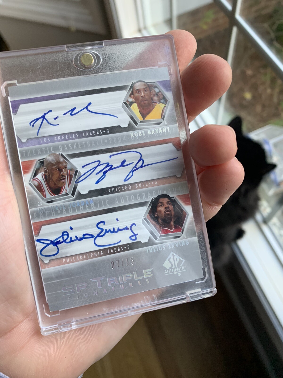 Kobe Bryant Chicago Bulls Michael Jordan / / Julius Erving UD SP Authentic Triple Auto /15 