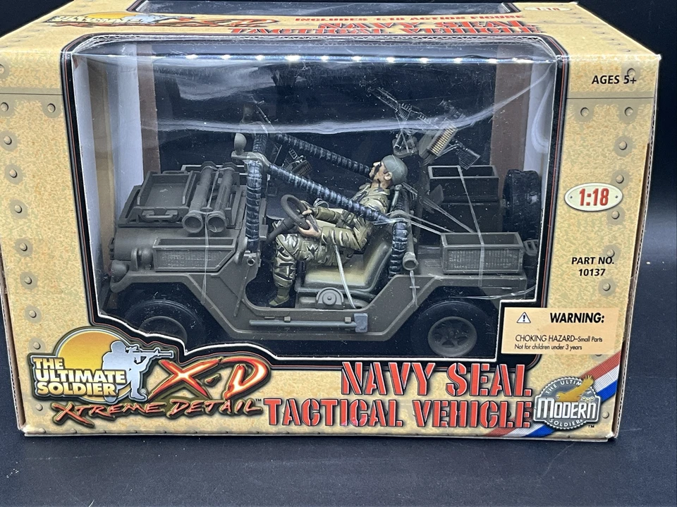 2002 The Ultimate Soldier NAVY SEAL TACTICAL JEEP #10137 Xtreme 1:18 21st CENTUR - Image 4 of 4