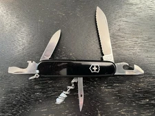 Victorinox Weekend Serrated Spartan 91mm Swiss Army Knife Plus Scales