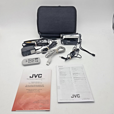 JVC Everio GZ-MS130BU Video Camera Camcorder W/ Cords Remote Battery Manual VGC