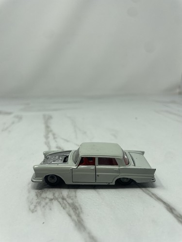 Road-Master IMPY Super Cars Mercedes Benz 220 SE 1/63