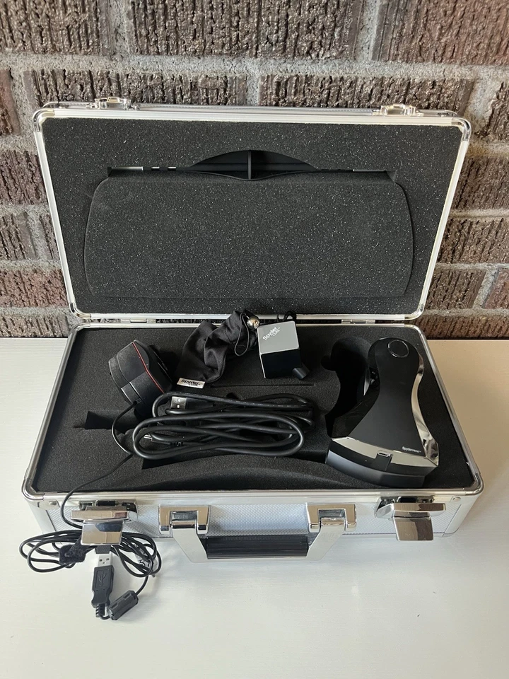 Kit de estudio de impresión Datacolor Spyder5 con espectrocolorímetro de impresión Spyder Foto 3 de 4