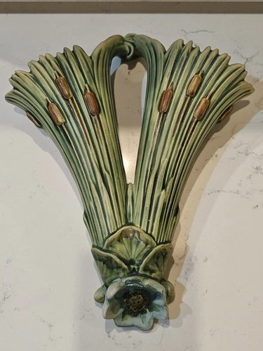 Vintage Weller Ware Double Cat Tails Wall Pocket11" x 9 - View All Pics!!