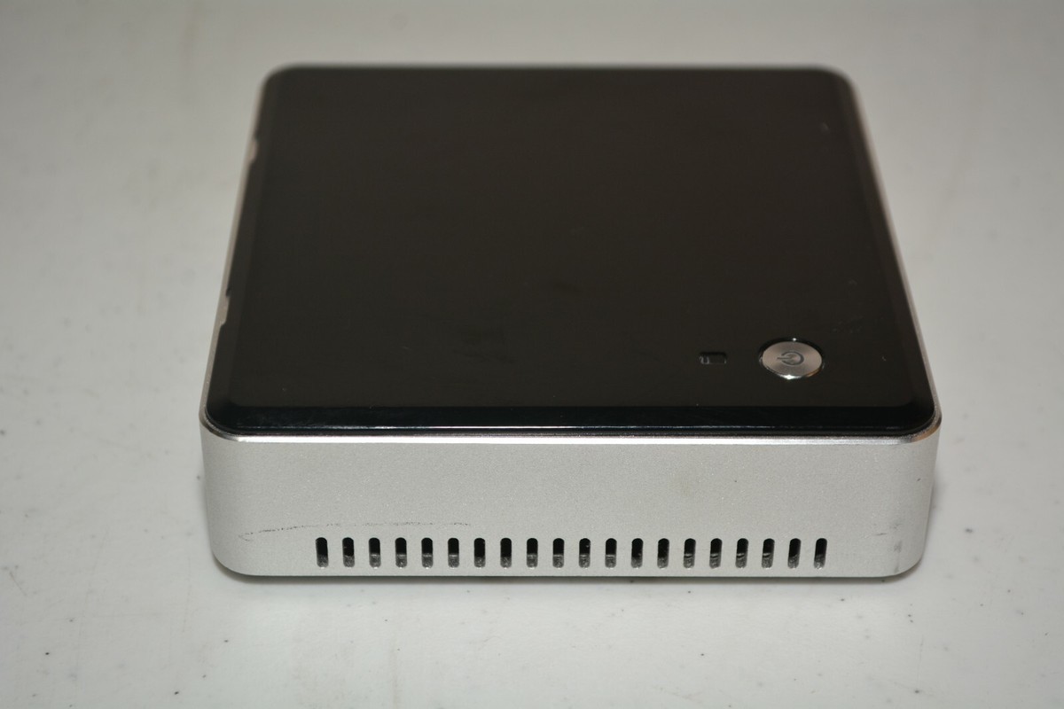 Intel NUC Intel Core i3-5010U 2.10GHz 8GB RAM NUC5i3RYB No