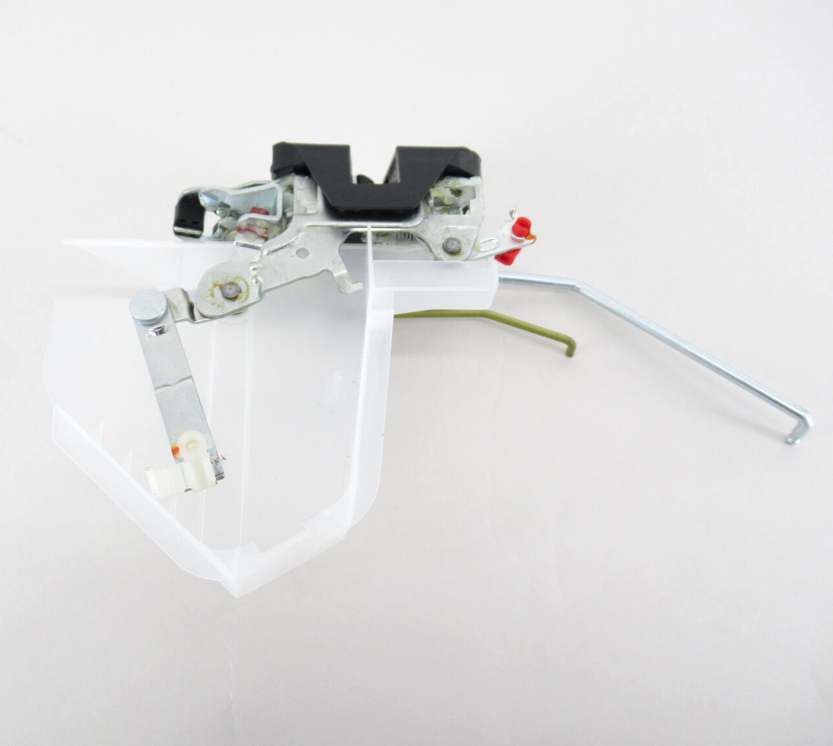 Genuine OEM Toyota 69320-34040 Driver LH Front Door Lock Latch