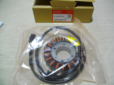 Honda CB400SF Revo NC42 31120-MFM-702 Stator COMP genuine New