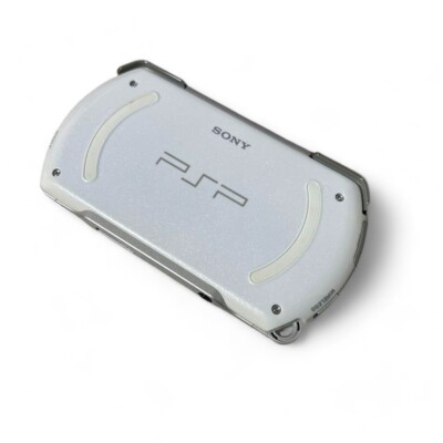 SONY PlayStation PSP Go PSP-N1000 Handheld Game Console Only