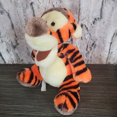 Vintage Disneyland Walt Disney World Plush Tigger 8  Brown Nose & Feet