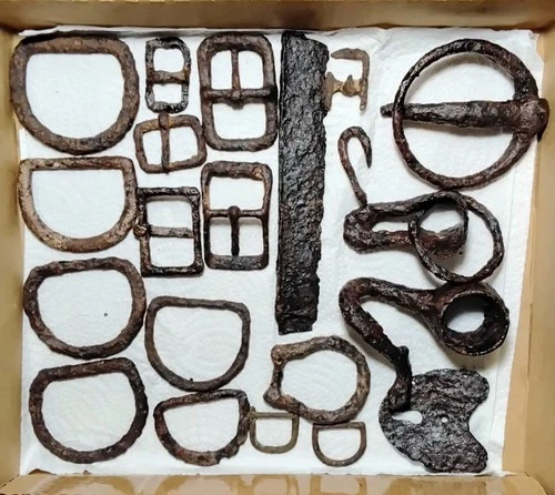 Iron Civil War Relics dug  Virginia  partial sword blade electrolysis & Gimplers