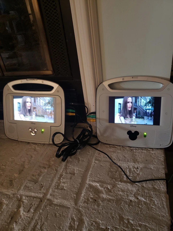 Disney Dual Screen DVD Player Portable Pirates Of Caribbean D7500PDD Tested - Image 2 of 4