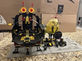 LEGO Blacktron 6987 Message Intercept Base - 100% Complete
